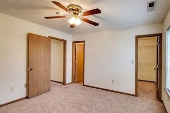 apartment with fan in McPherson, KS